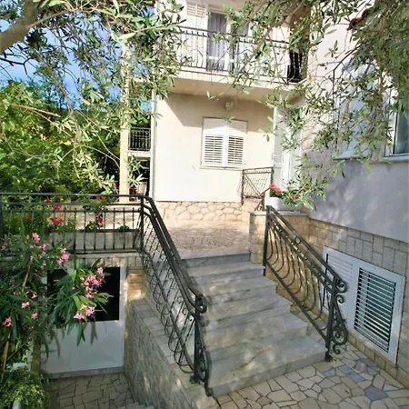 Apartments With A Parking Space Selce, Crikvenica - 5496 Selce