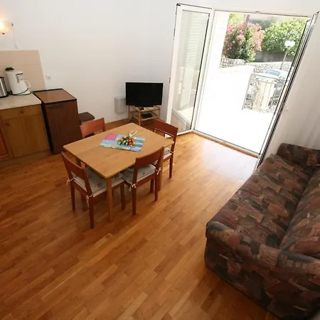 Apartment Apartments With A Parking Space Selce, Crikvenica - 5496 Selce