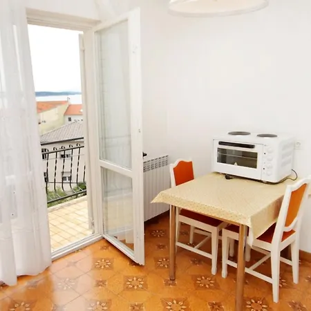Apartment Apartments With A Parking Space Selce, Crikvenica - 5496 *
